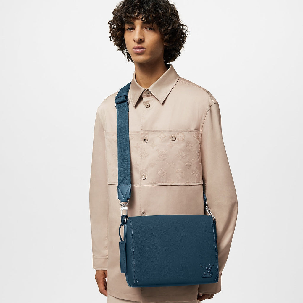 Sac messenger Takeoff