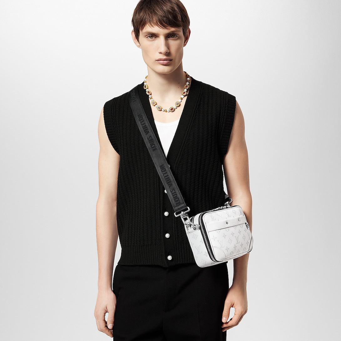 Sac Alpha Messenger