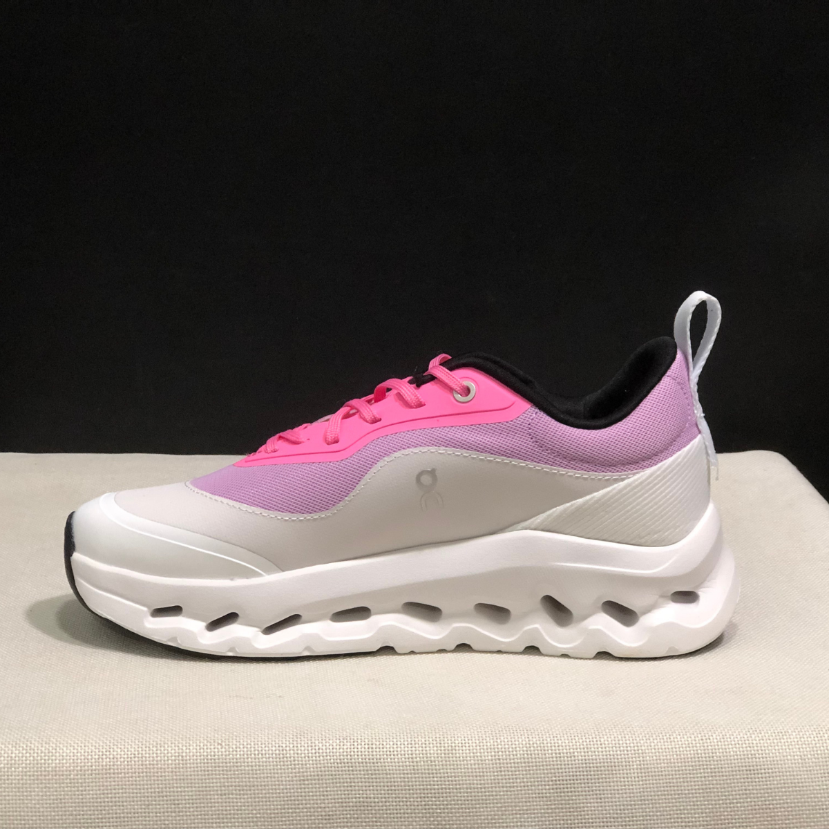 Ctilt Lowe - Blanc et Rose