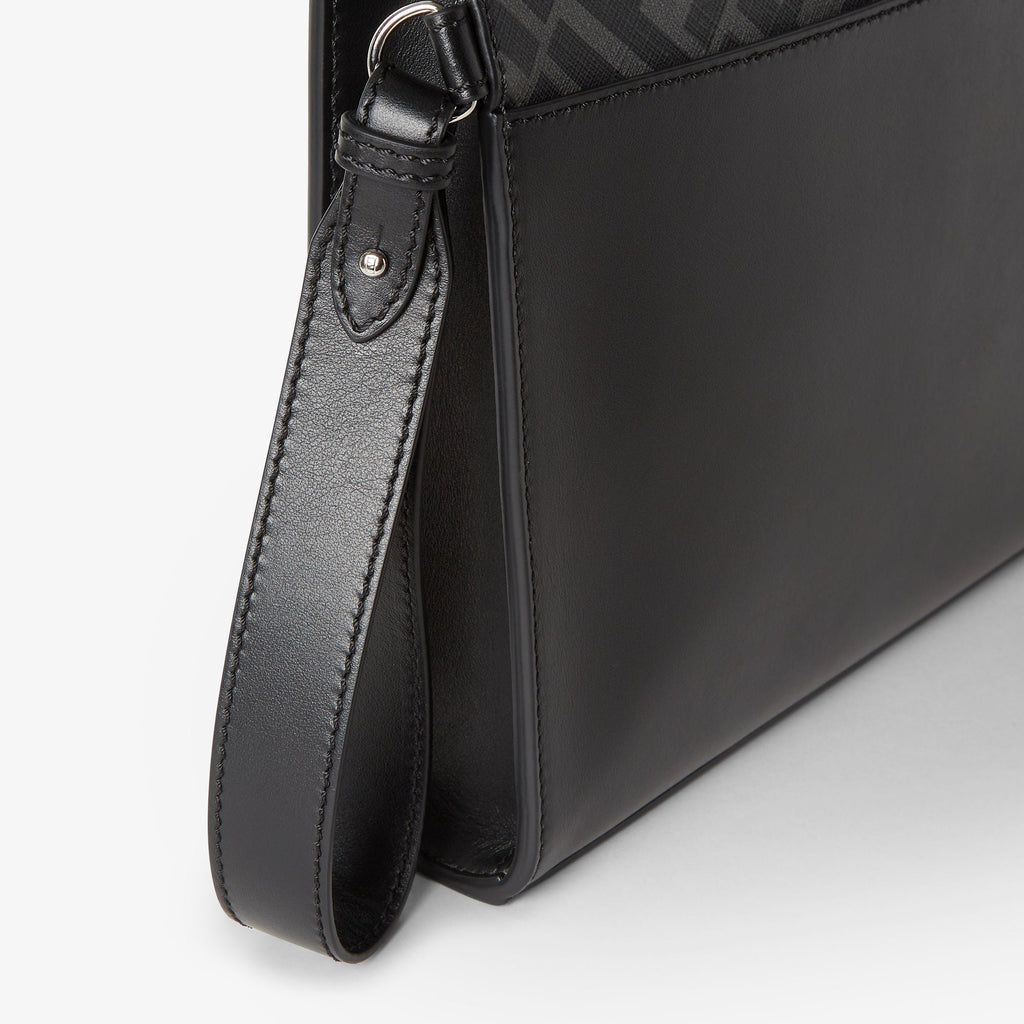 Pochette Squared FF